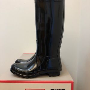 Hunter Original Tall Gloss Rain Boots